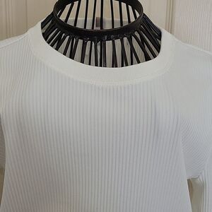 DIANE VON FURSTENBERG White Ribbed Crewneck Tee Size Large NWT